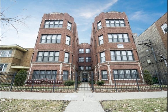 Auburn Gresham Apartments for rent in Chicago | 7914 S Hermitage